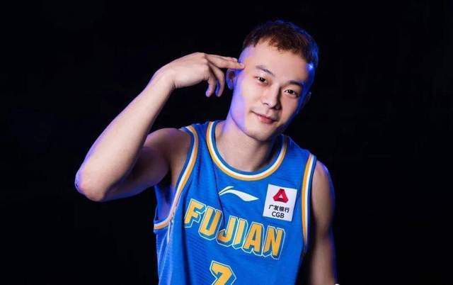 三上悠亚被夫上司侵犯